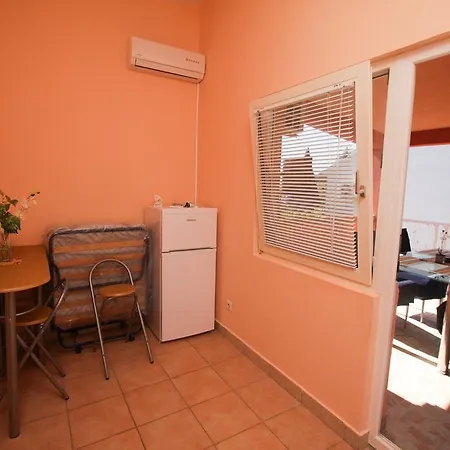 Andro Apartment *